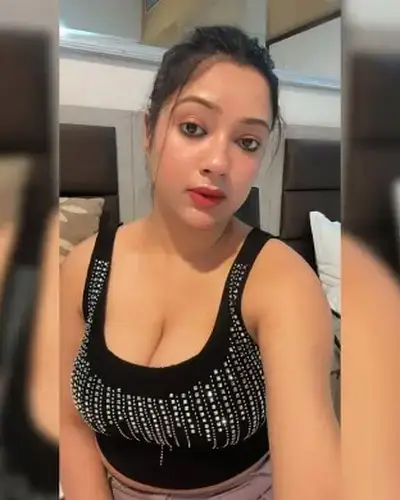Call Girls Service Champa