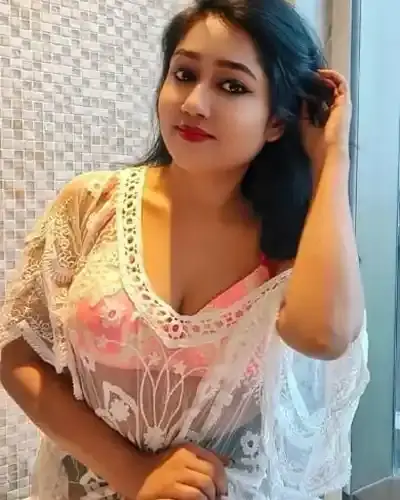 Escort Champa